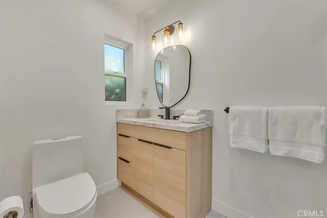 $3,990,000 | 266 Mabery Road, Santa Monica, CA 90402