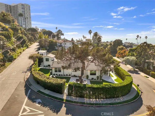 $3,990,000 | 266 Mabery Road, Santa Monica, CA 90402
