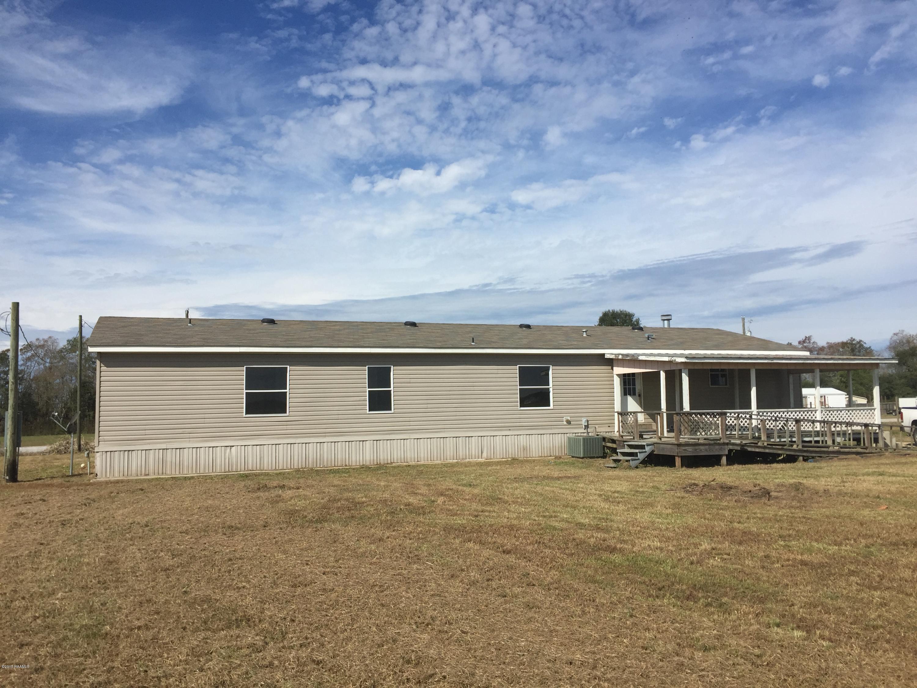 1041 Community Loop Basile, LA 70515 - Photo 3 of 14 11.13.15 031