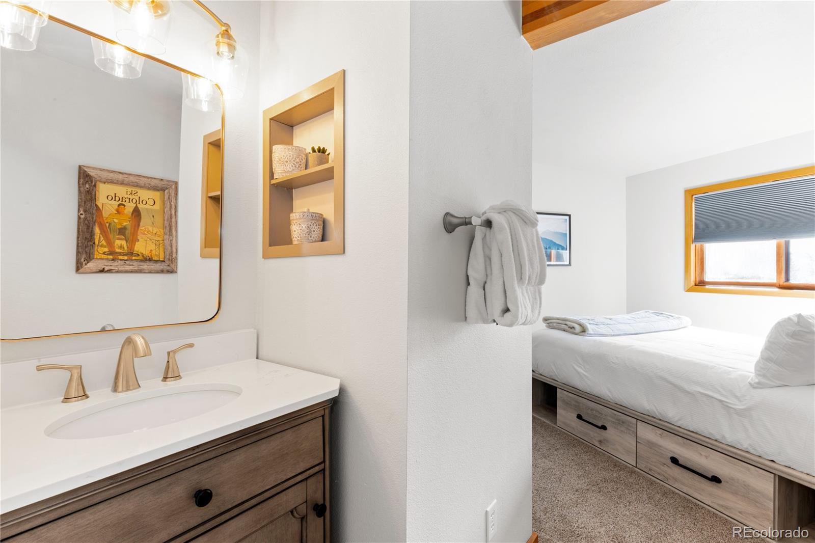 9401 Ryan Gulch Road, Unit 9404 Silverthorne, CO 80498 - Photo 21 of 40