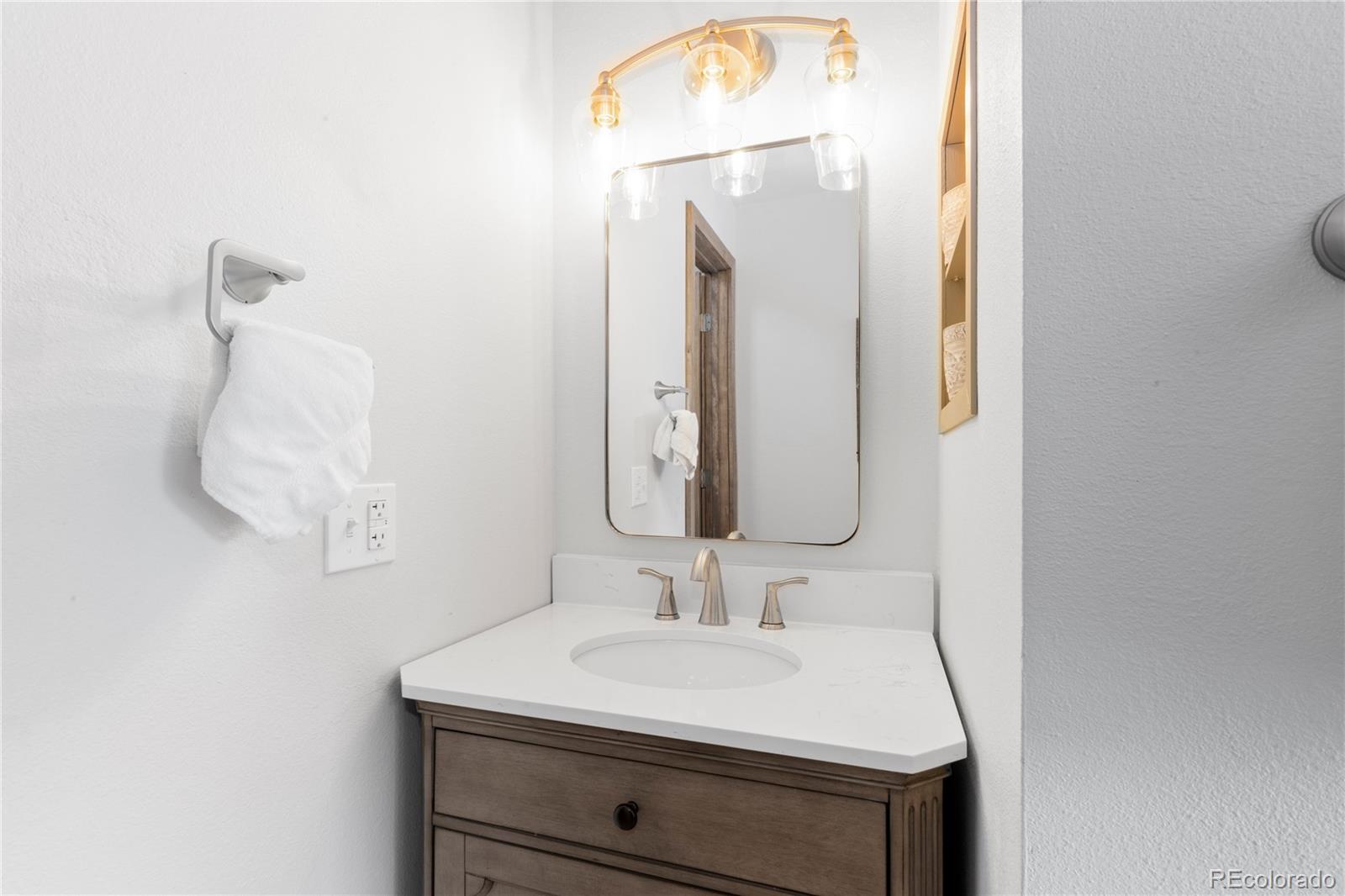 9401 Ryan Gulch Road, Unit 9404 Silverthorne, CO 80498 - Photo 22 of 40