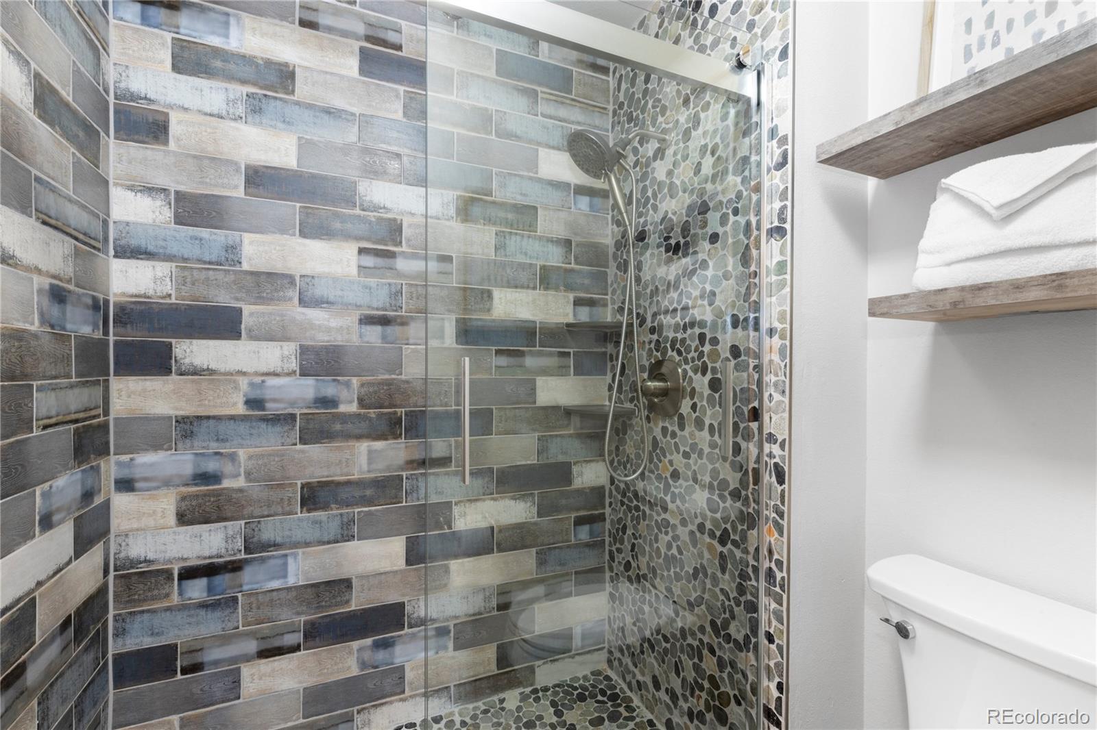 9401 Ryan Gulch Road, Unit 9404 Silverthorne, CO 80498 - Photo 23 of 40