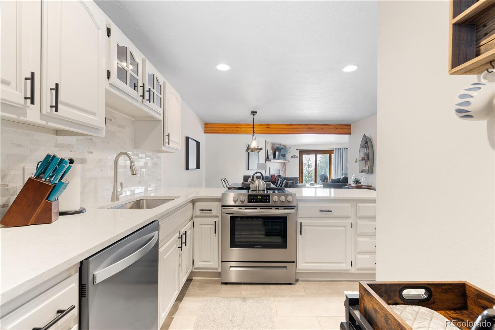 9401 Ryan Gulch Road, Unit 9404 Silverthorne, CO 80498 - Photo 10 of 40