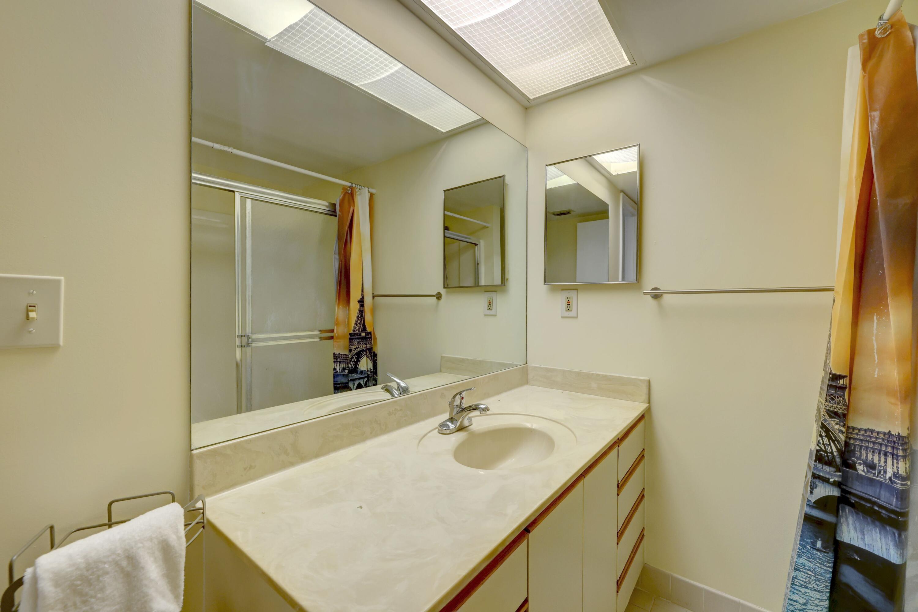 1871 Southwest Palm City Road, Unit 101 Stuart, FL 34994 - Photo 19 of 33 18_632a2137_38_39_40_41