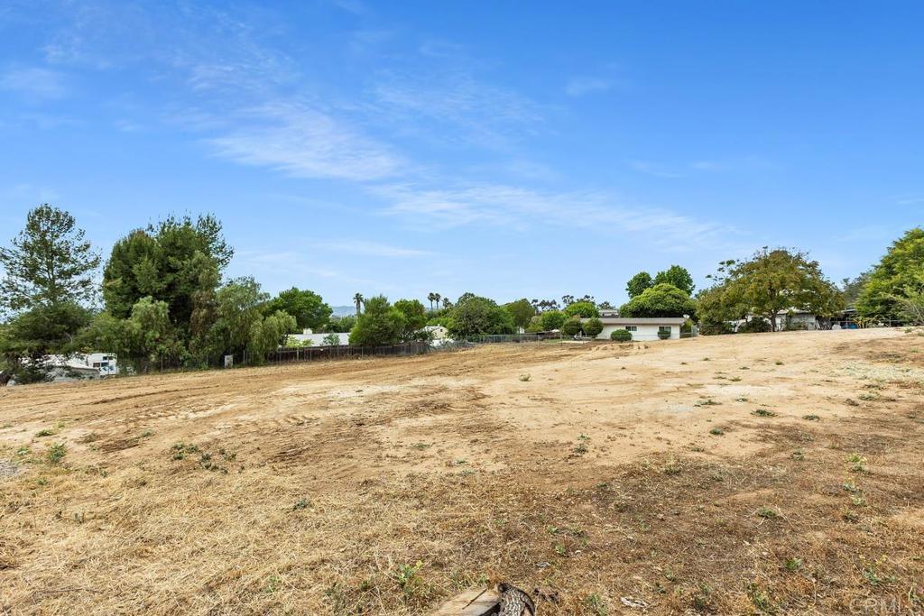 Sky Vista Way Fallbrook, CA 92028 - Photo 11 of 15