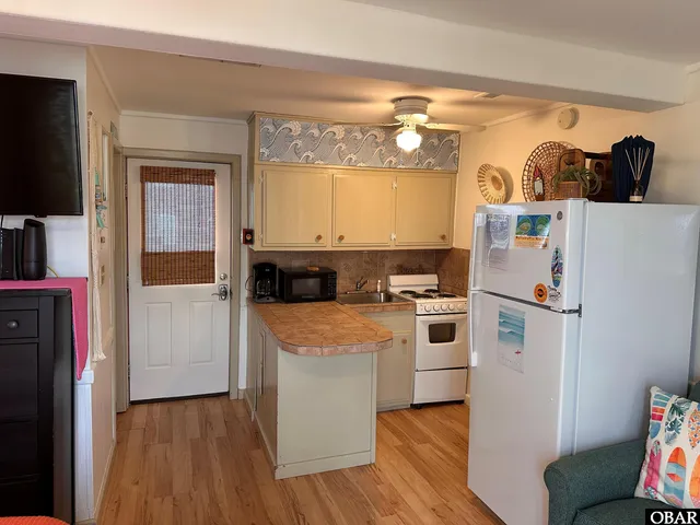 $210,000 | 56821 North Carolina Highway 12, Unit 32, Hatteras, NC 27943