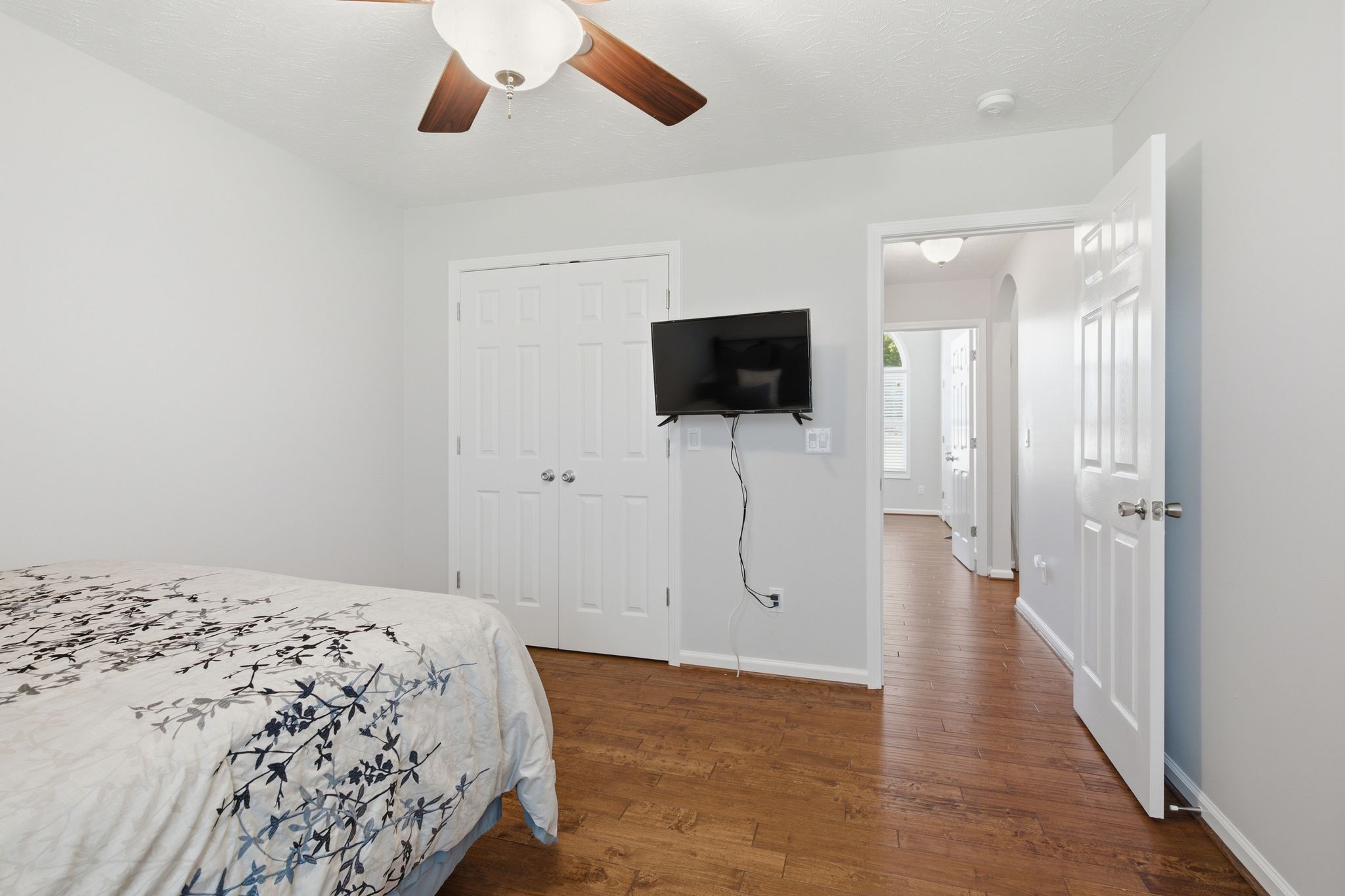 465 Old 25 Loop Castalian Springs, TN 37031 - Photo 21 of 34