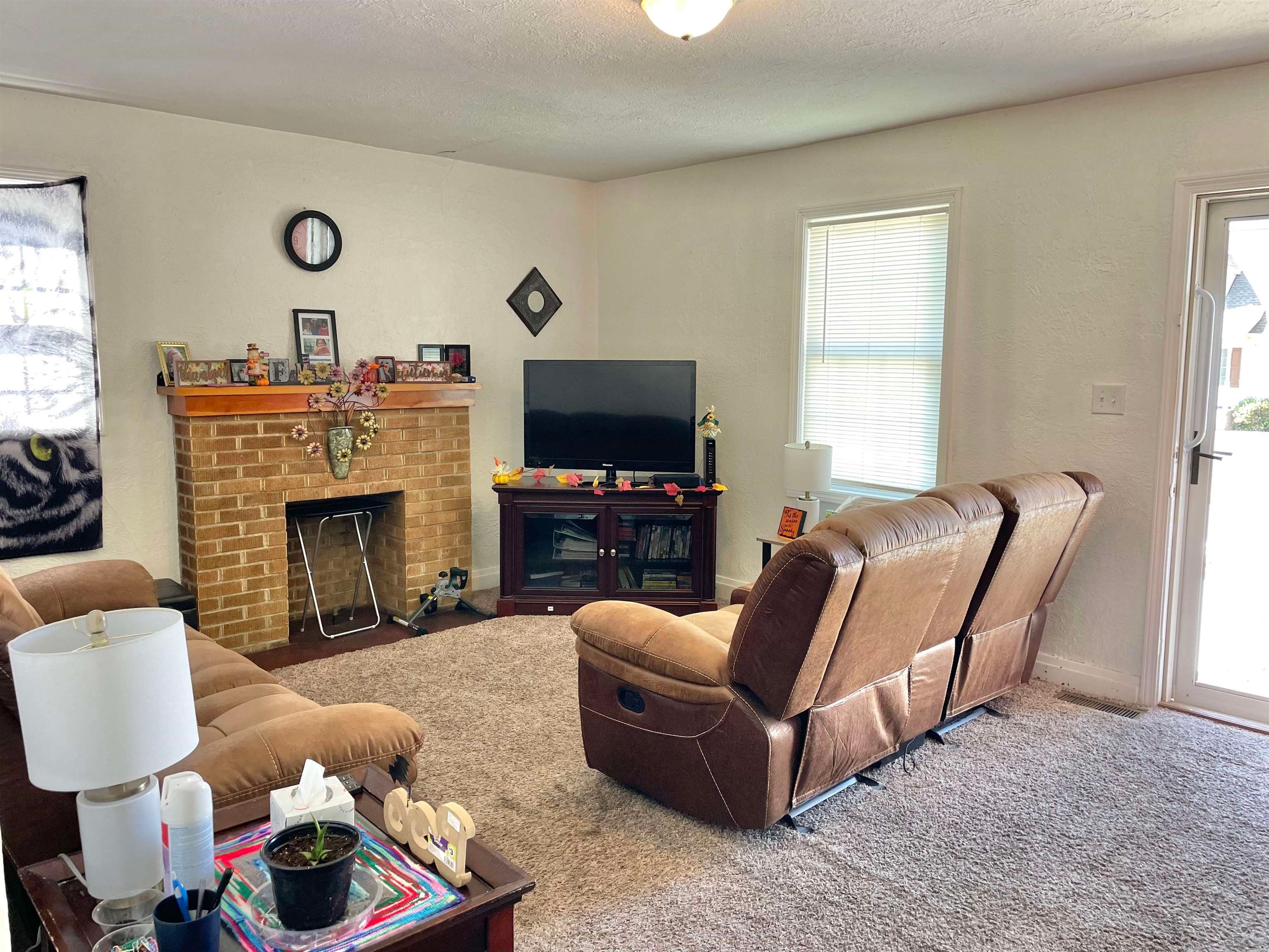 422 Burlington Road Huntington, WV 25704 - Photo 5 of 16 Gallery Image 5