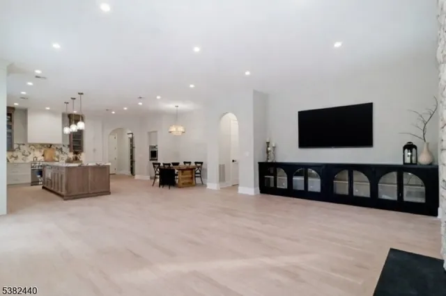 $2,998,000 | 9 1st Street, Florham Park, NJ 07932