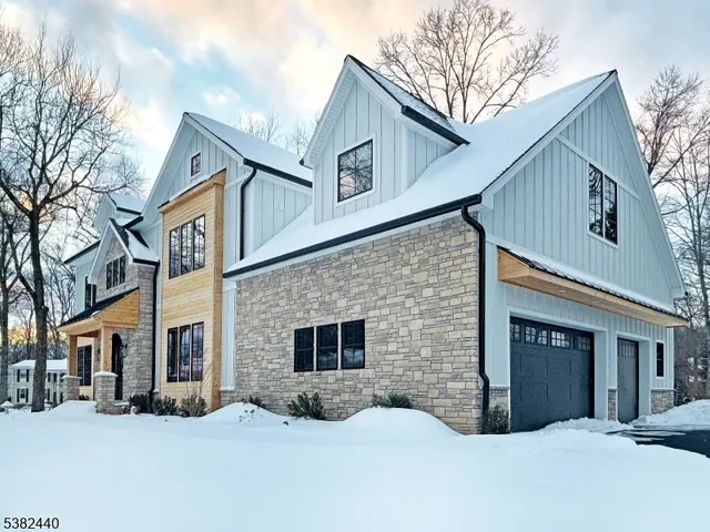 $2,998,000 | 9 1st Street, Florham Park, NJ 07932