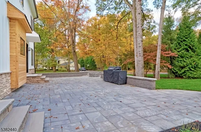 $2,998,000 | 9 1st Street, Florham Park, NJ 07932