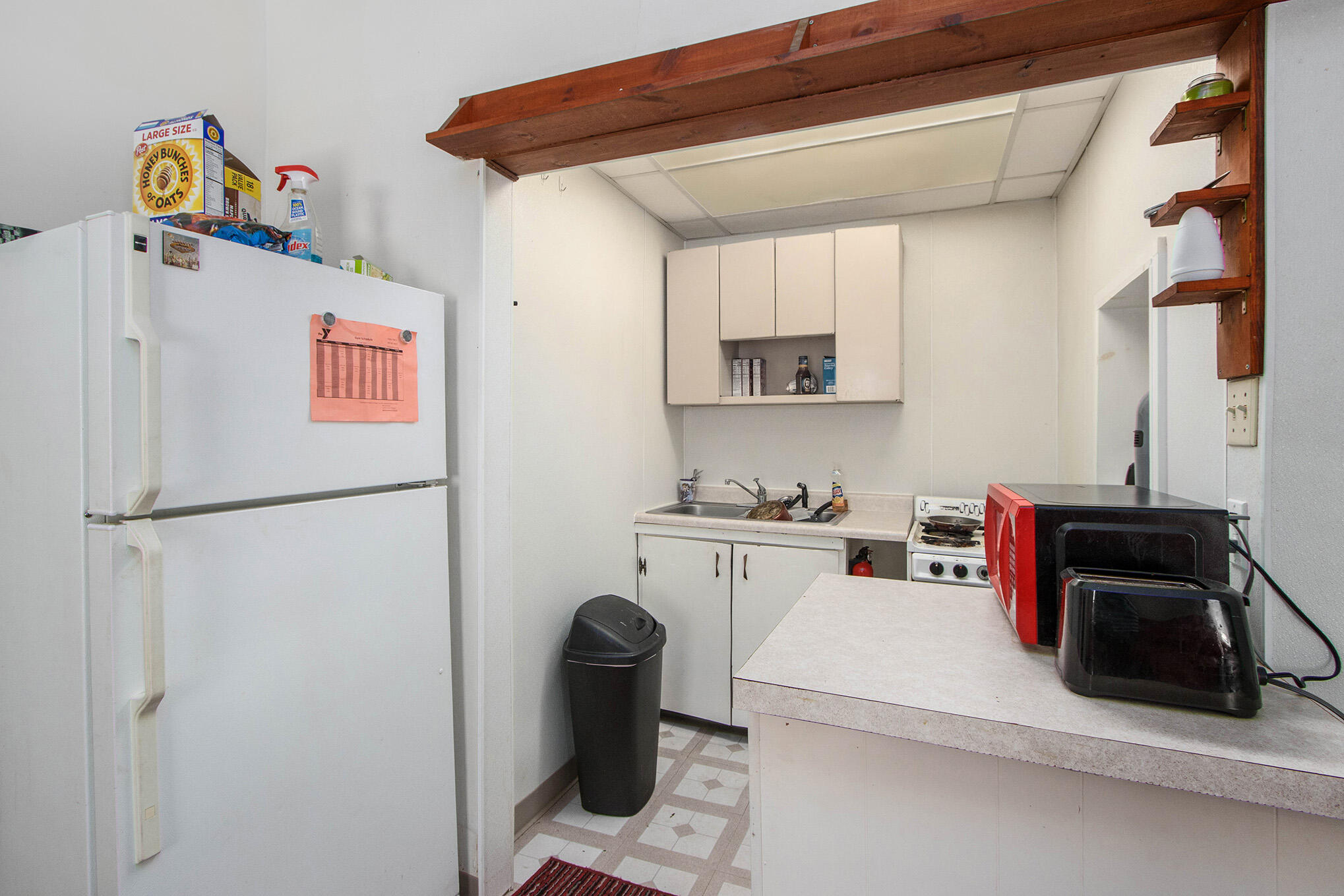 429 Davis Street Kalamazoo, MI 49007 - Photo 29 of 35 Unit 1 Kitchen