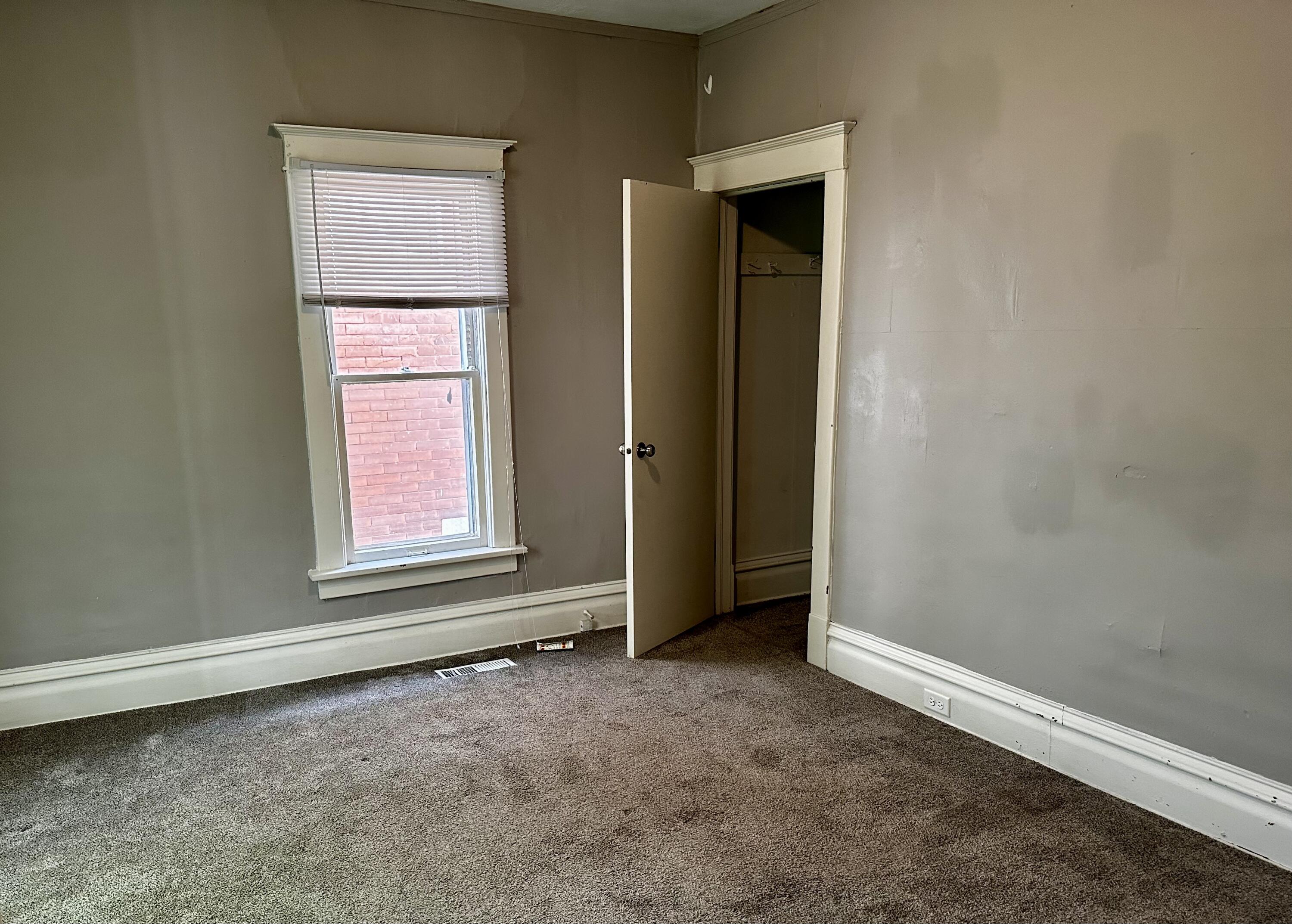 429 Davis Street Kalamazoo, MI 49007 - Photo 10 of 35 Unit 3 Bed #1