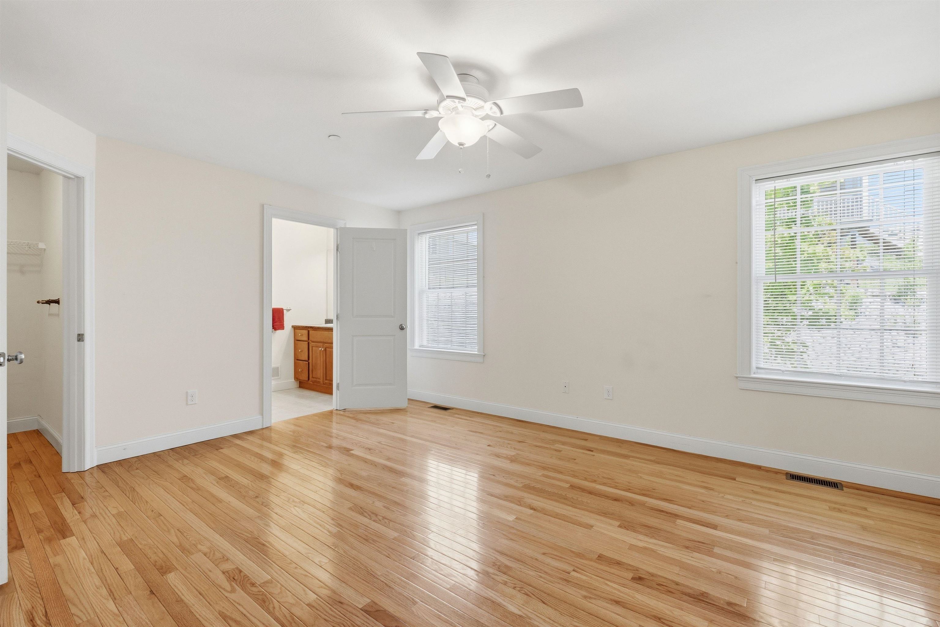 12 Thorn Hill Road, Unit 12 Hooksett, NH 03106 - Photo 28 of 44