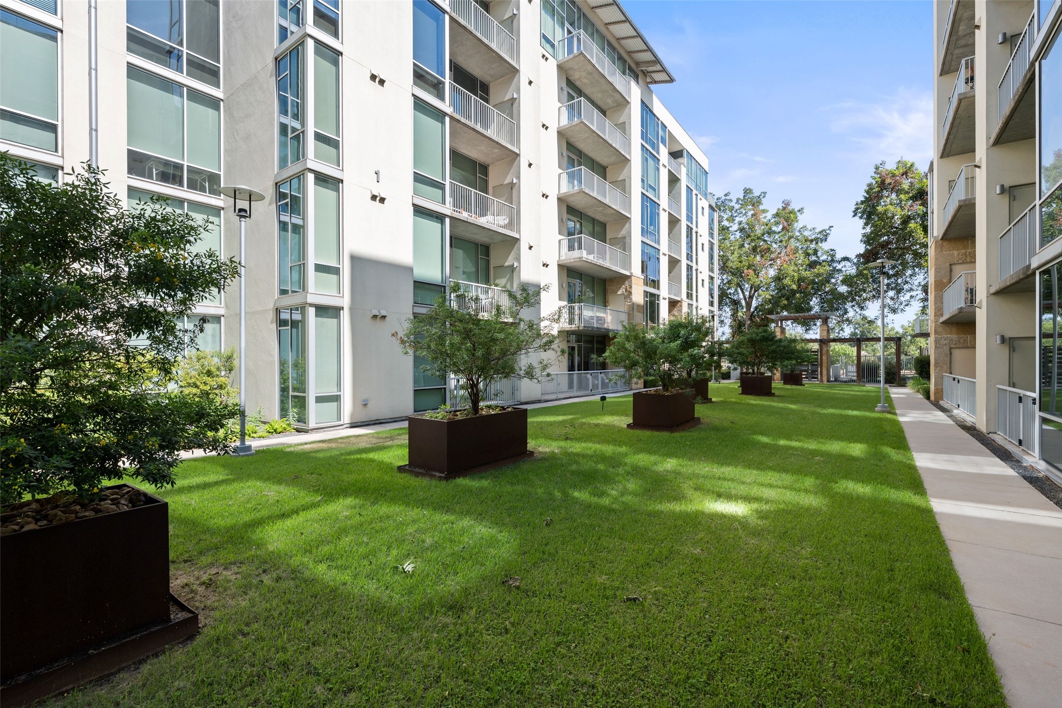 1600 Barton Springs Road, Unit 1406 Austin, TX 78704 - Photo 38 of 39 Gallery Image 38