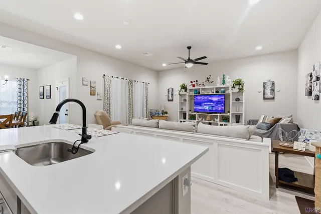 $254,900 | 32650 Flower Tree Court, Walker, LA 70785