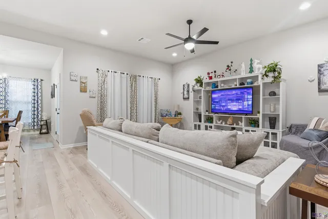 $269,900 | 32650 Flower Tree Court, Walker, LA 70785