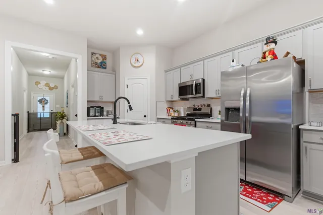 $269,900 | 32650 Flower Tree Court, Walker, LA 70785