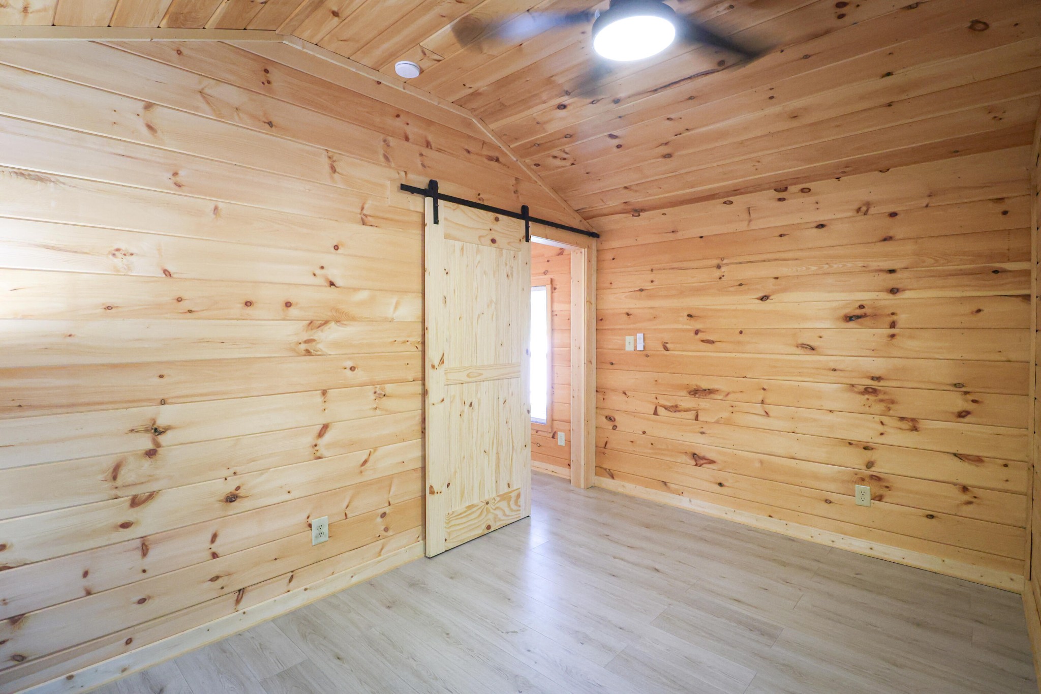 9465 North Hickory Valley Road Chattanooga, TN 37416 - Photo 12 of 14 Gallery Image 12