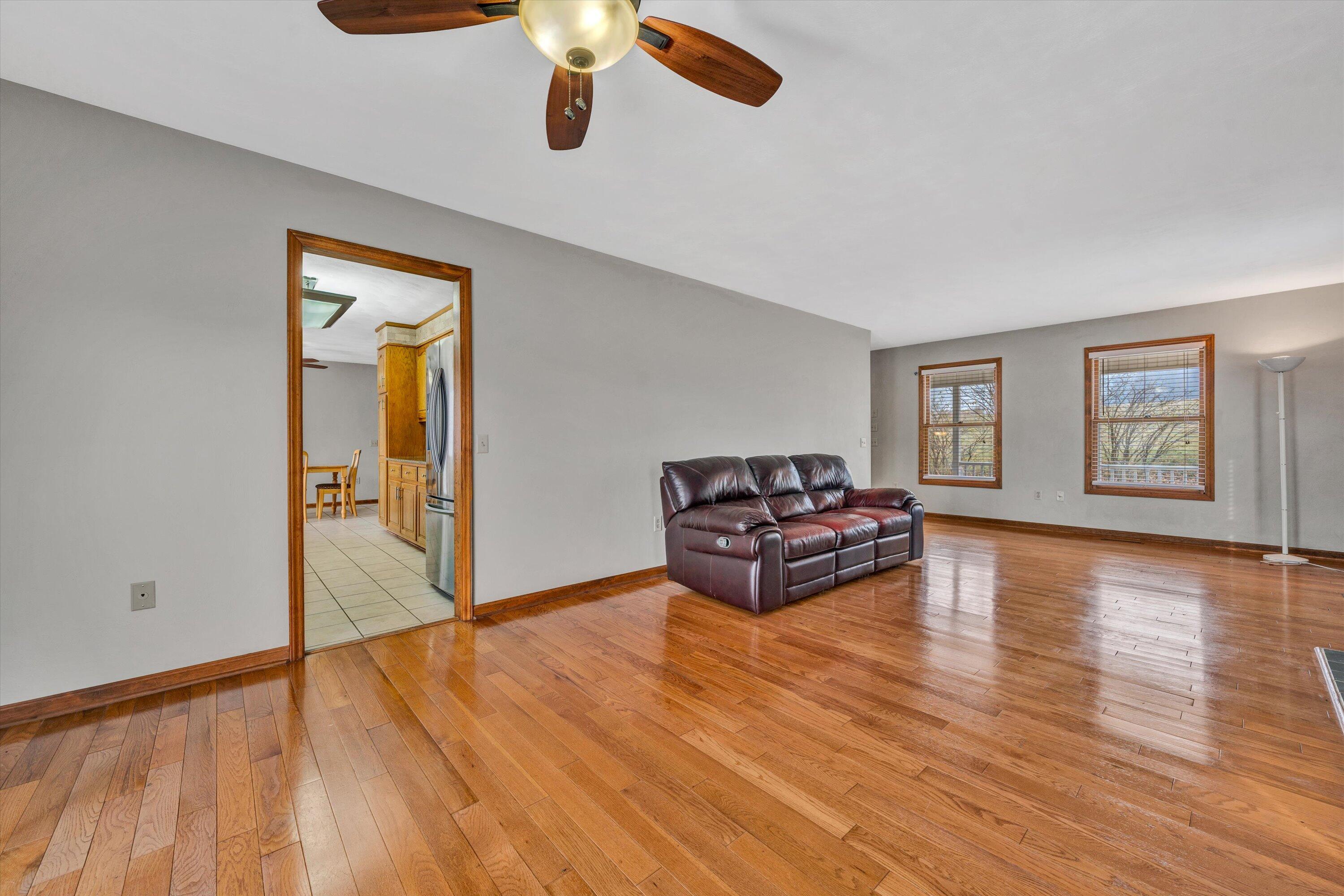 306 Wesley Road Daleville, VA 24083 - Photo 12 of 63 12-112020230026