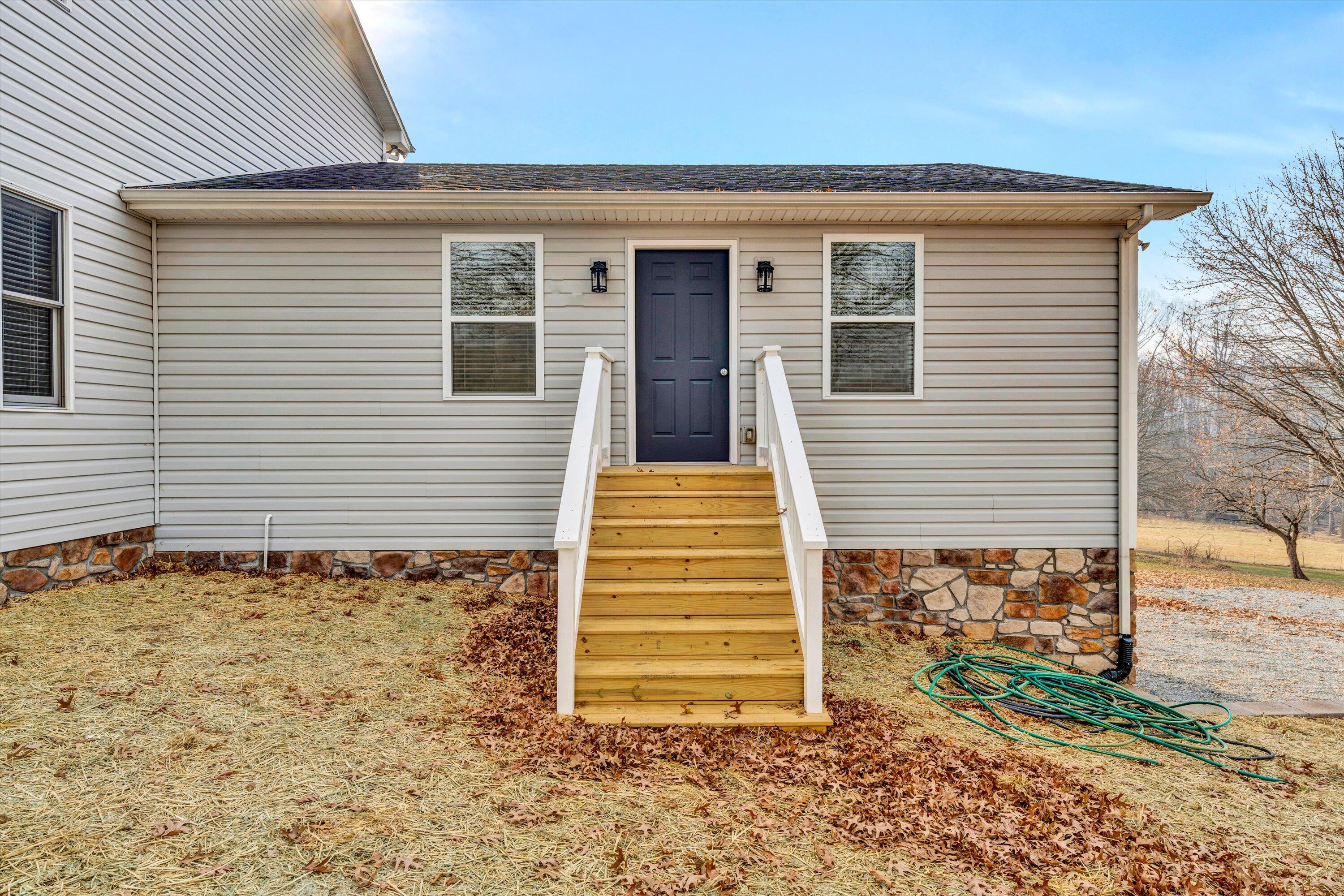 306 Wesley Road Daleville, VA 24083 - Photo 23 of 63 23-112020230050