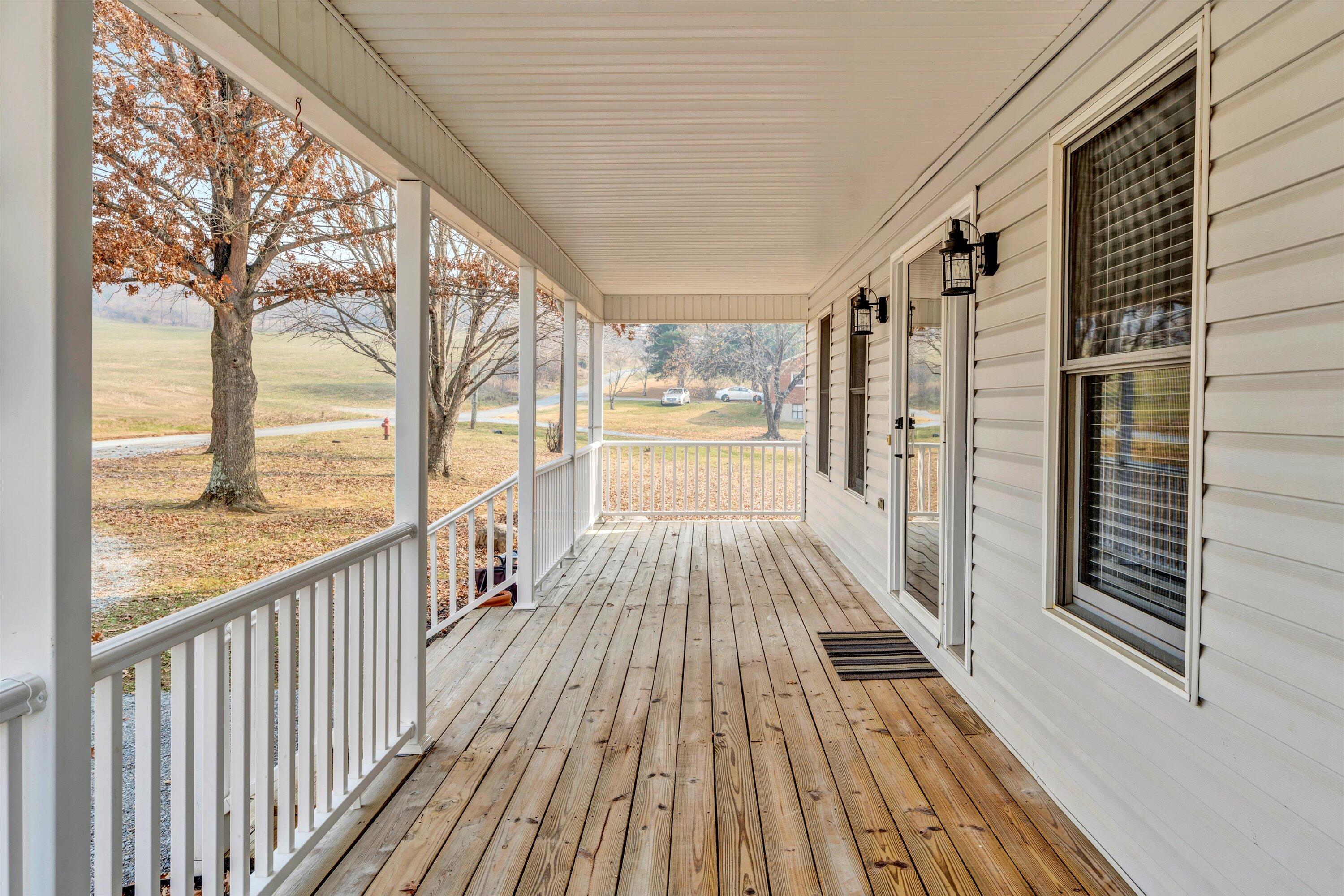 306 Wesley Road Daleville, VA 24083 - Photo 5 of 63 05-112020230052