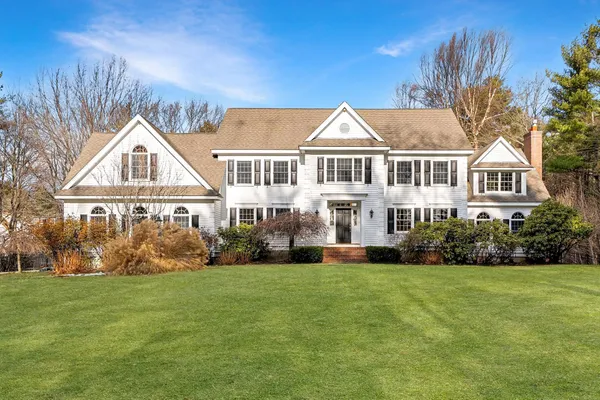 $1,737,500 | 69 Exeter Road, North Hampton, NH 03862