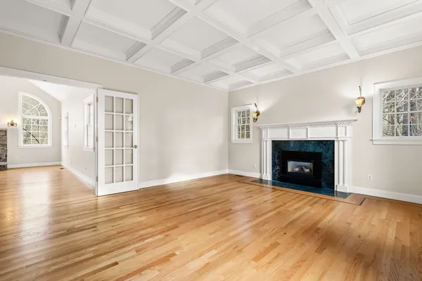 $1,737,500 | 69 Exeter Road, North Hampton, NH 03862