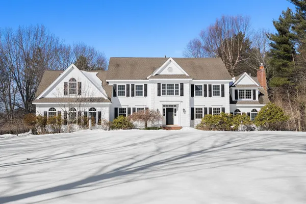 $1,737,500 | 69 Exeter Road, North Hampton, NH 03862