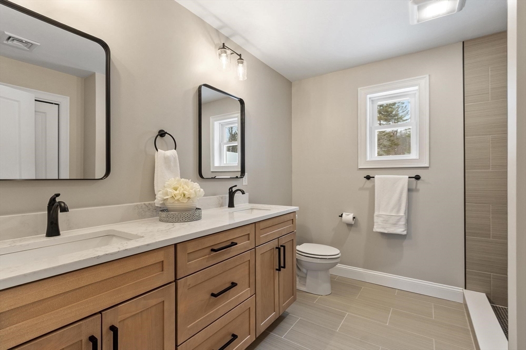 2 Roberts Way Westminster, MA 01473 - Photo 28 of 41
