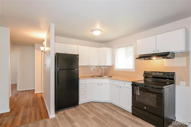 $1,420 | 1376 Cove Lane, St. Louis, MO 63138