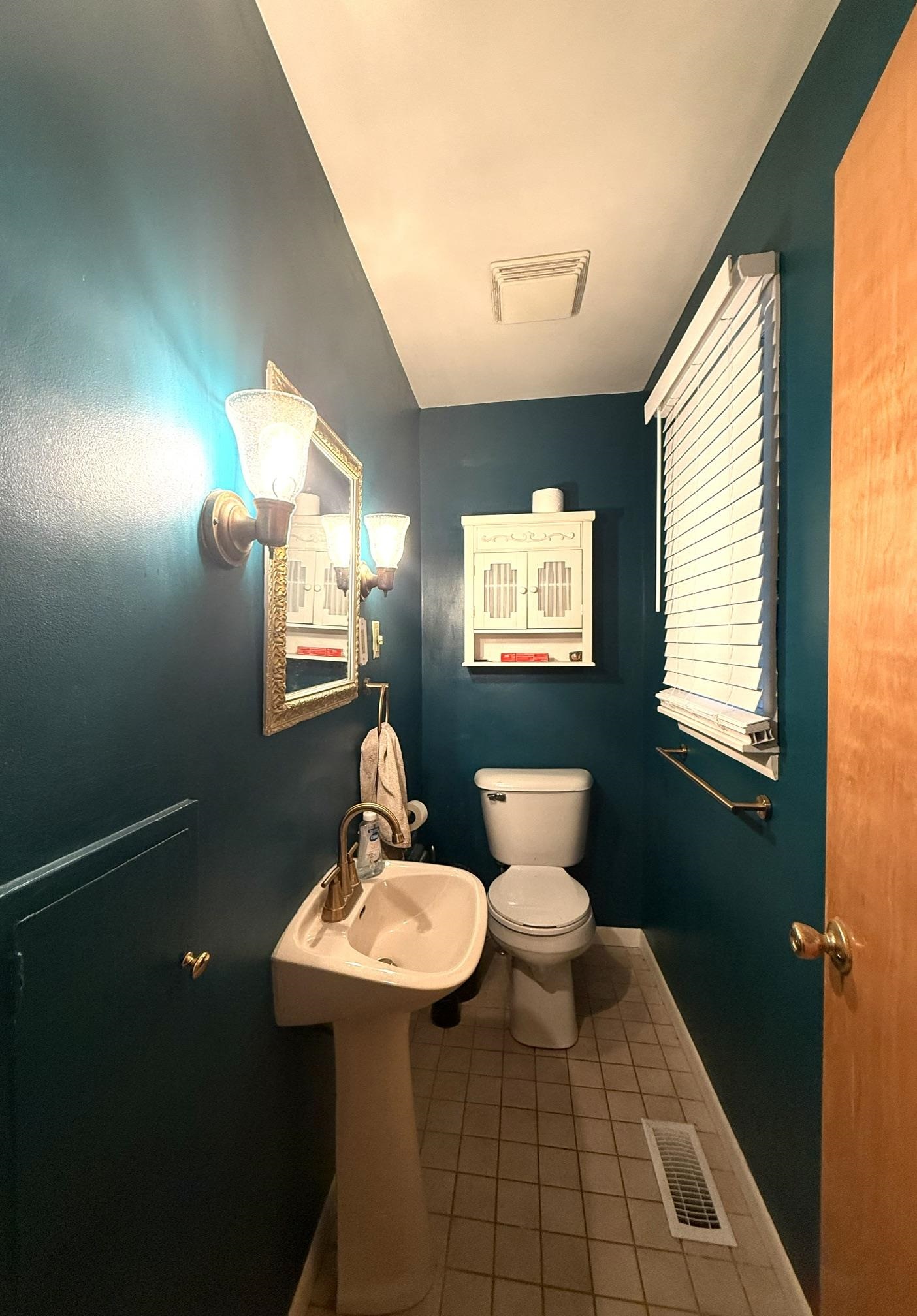 210 Pendleton Street Bay City, MI 48708 - Photo 9 of 20
