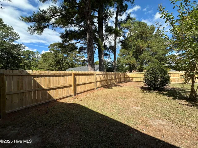 $2,000 | 106 Lake Drive, Washington, NC 27889