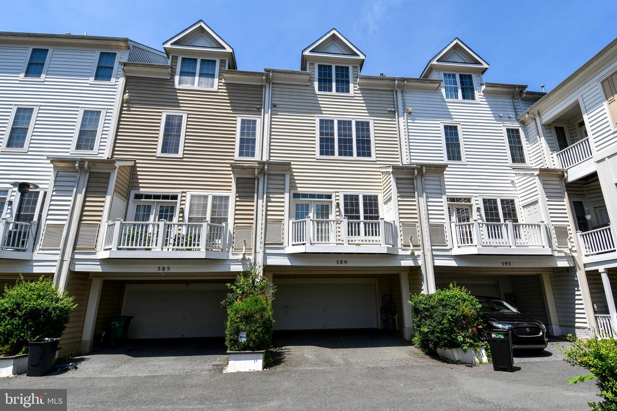 589 Cedar Spring Street Gaithersburg, MD 20877 - Photo 40 of 43 Back