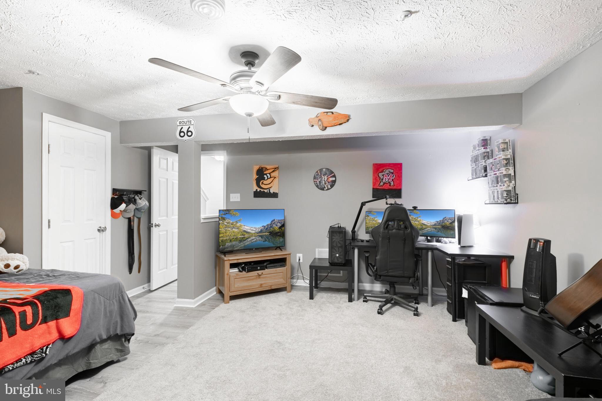 6058 Weekend Way, Unit G38 Columbia, MD 21044 - Photo 27 of 33 a bedroom with a workspace