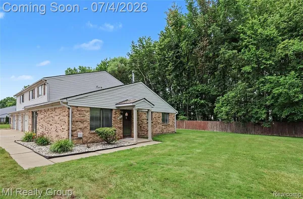 $165,000 | 50187 North Jimmy Court, Chesterfield, MI 48047