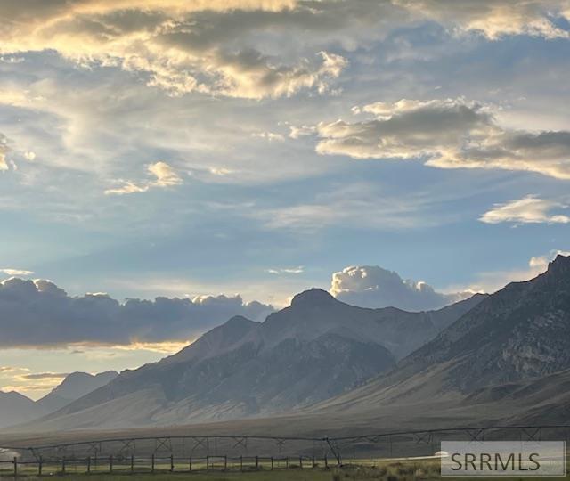 125 Crows Nest Loop Mackay, ID 83251 - Photo 5 of 13 From Crows Nest Loop