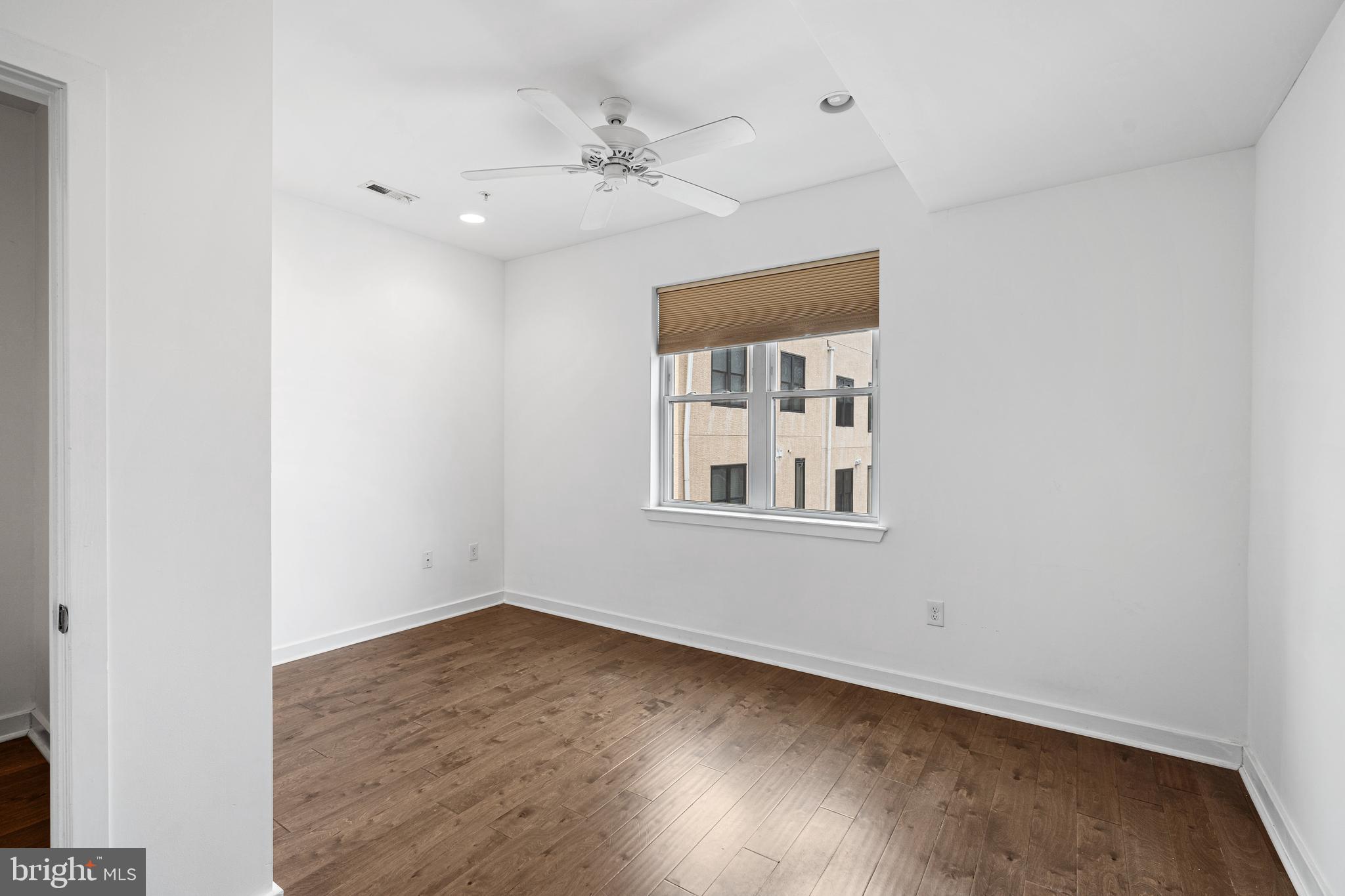 4118 Tower Street Philadelphia, PA 19127 - Photo 13 of 32 2nd Floor Bedroom