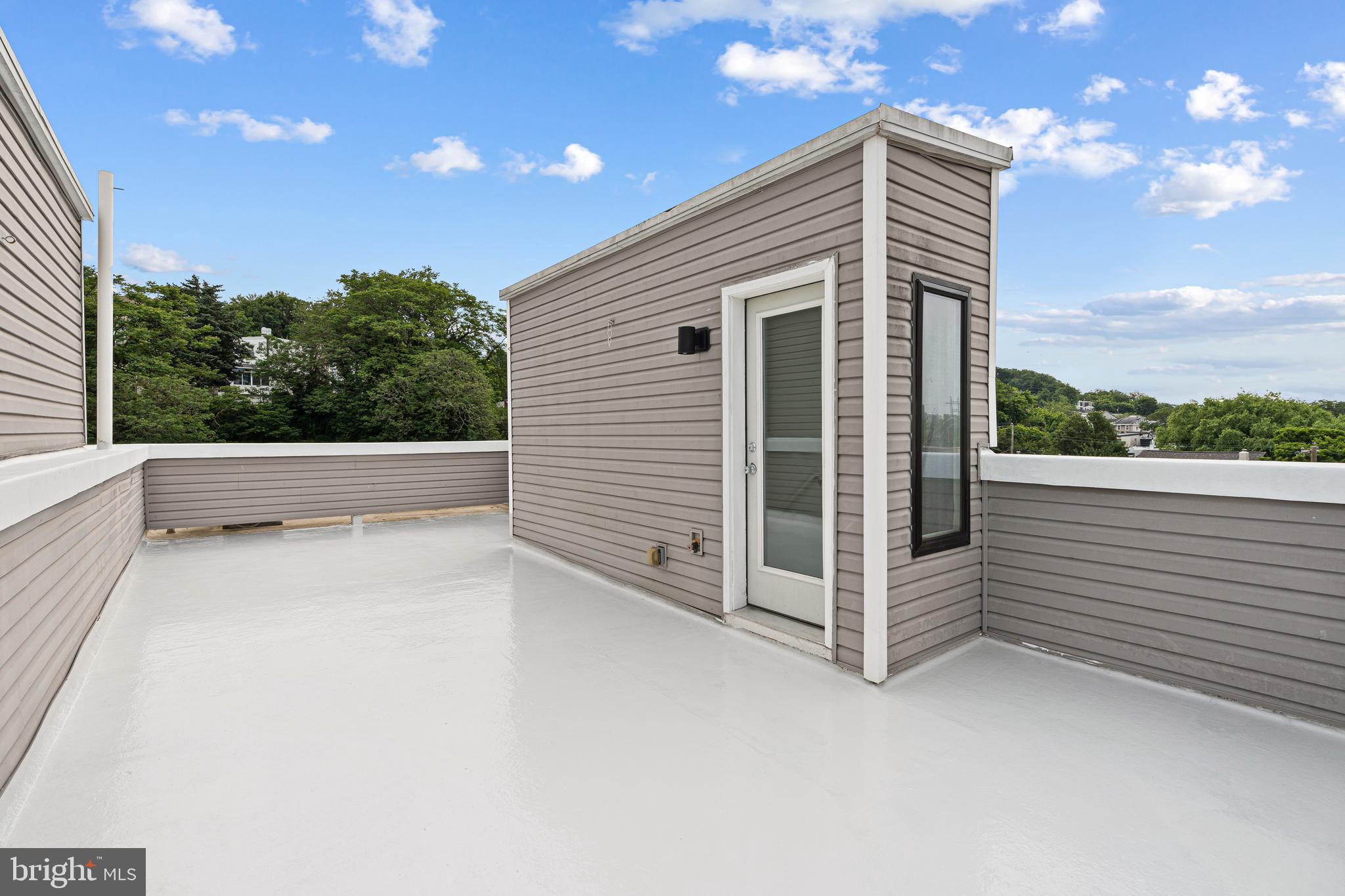 4118 Tower Street Philadelphia, PA 19127 - Photo 21 of 32 Rooftop Deck