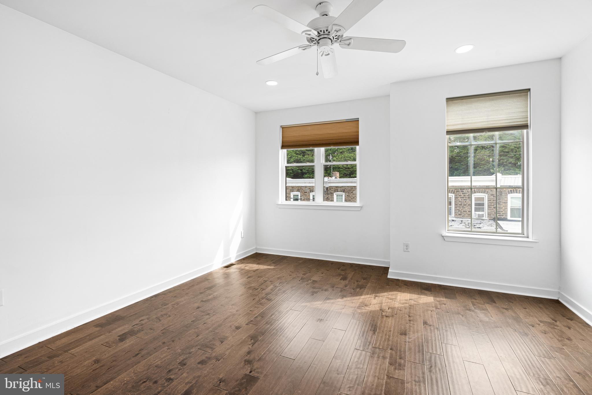 4118 Tower Street Philadelphia, PA 19127 - Photo 10 of 32 2nd Floor Bedroom