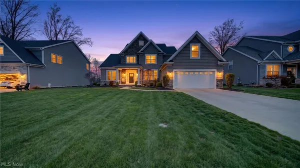 $799,900 | 32646 Albion Drive, Avon Lake, OH 44012