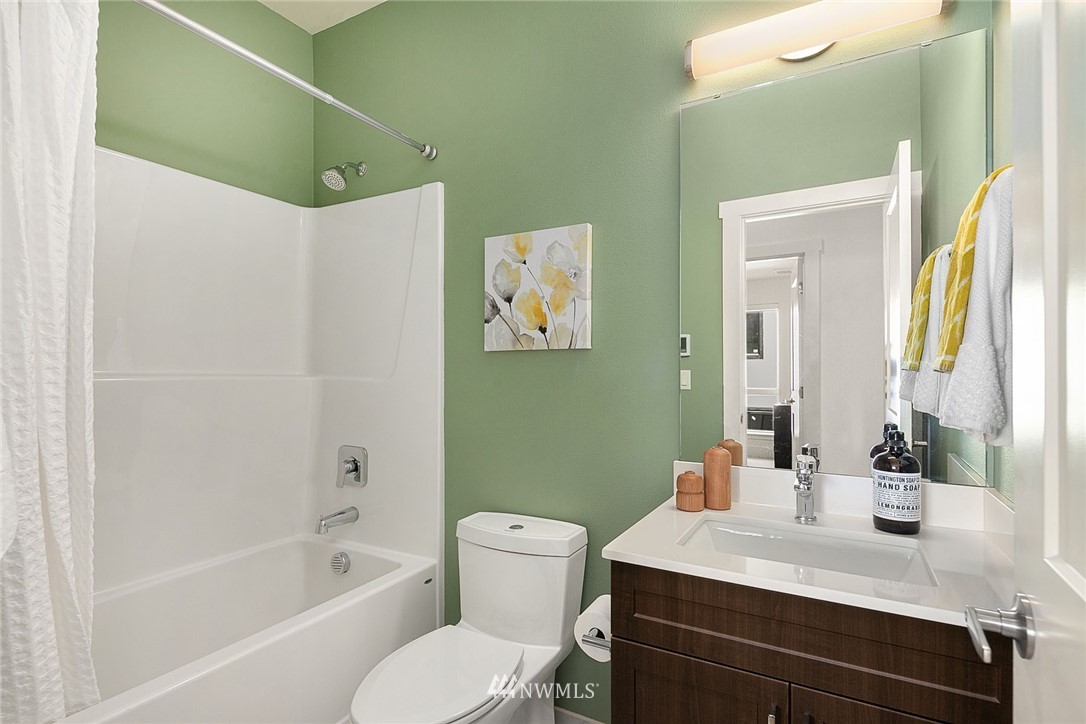 9619 Thorsk Street, Unit D Bothell, WA 98011 - Photo 16 of 24 Gallery Image 16