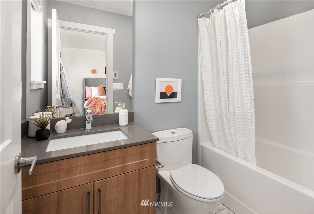 9619 Thorsk Street, Unit D Bothell, WA 98011 - Photo 21 of 24 Gallery Image 21
