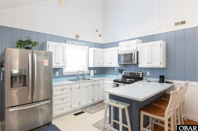 $590,000 | 744 East Sandpiper Court, Corolla, NC 27927