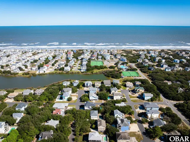 $590,000 | 744 East Sandpiper Court, Corolla, NC 27927