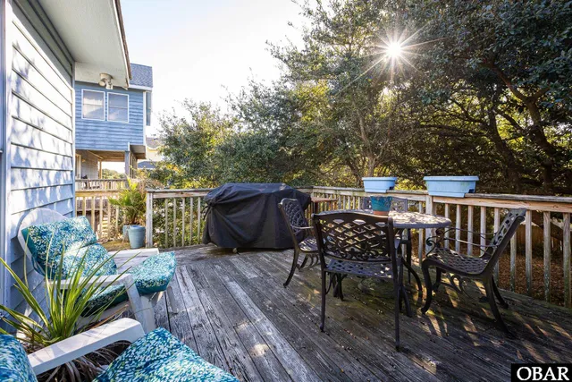 $590,000 | 744 East Sandpiper Court, Corolla, NC 27927