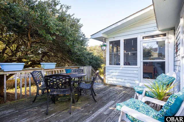 $590,000 | 744 East Sandpiper Court, Corolla, NC 27927