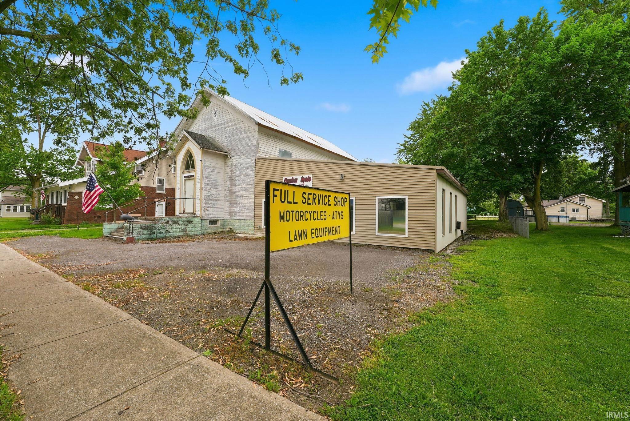 208 East Main Street Butler, IN 46721 - Photo 3 of 21