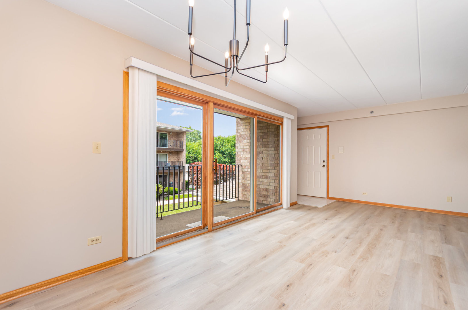 10238 SW Highway, Unit 2C Chicago Ridge, IL 60415 - Photo 7 of 19