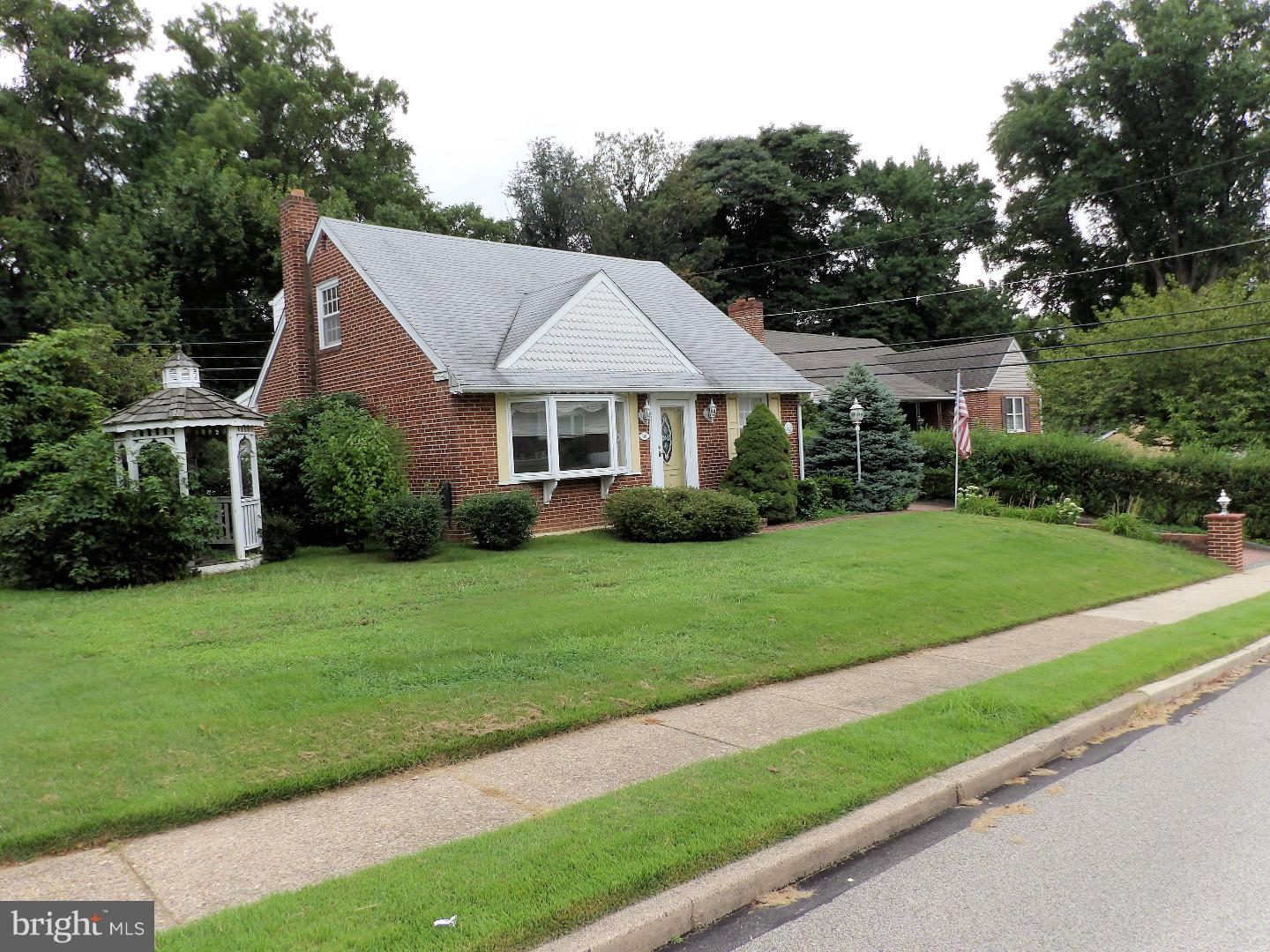 401 Perry Street Ridley Park, PA 19078 - Photo 1 of 20 Exterior Front